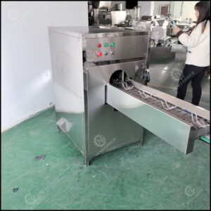 onion stem and root cutting machine